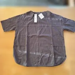 グレー 半袖Tシャツ ポケット付き