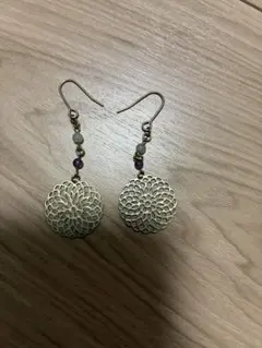 NO.2882 秋色ビーズピアス - メルカリ