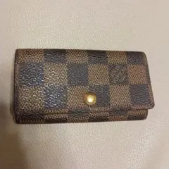 ルイヴィトン ダミエ 4連キーケース