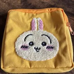 ちいかわ　もこもこポーチ2 うさぎ✖️2 ガチャガチャ