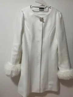 evelyn ビジューコート 2023 ホワイト 白