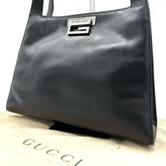 【美品】グッチ ワンショルダー バッグ シルバー金具 レザー 黒 スクエアーのサムネイル