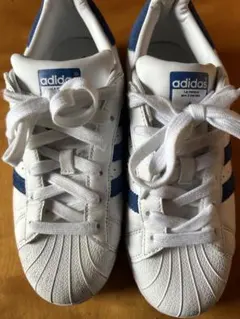 adidas SUPERSTAR ホワイト/ネイビー23cm