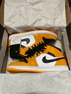 NIKEのAIR JORDAN 1 MID "TAXI"27.5cm 極美品のサムネイル