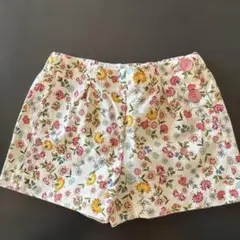 ZARA花柄ハーフパンツ 3-4歳用
