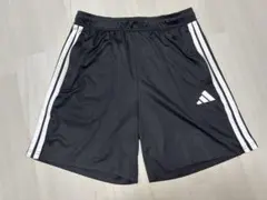 adidas メンズ ショートパンツ ブラック XLのサムネイル