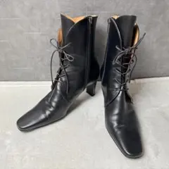 美品☆TRUSSARDI トラサルディ ショートブーツ 日本製 黒 23.5のサムネイル