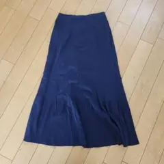 ネイビー フレア裾 ロングスカート M