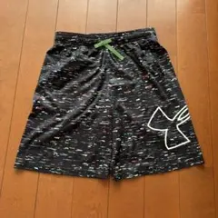 Under Armour YXL ハーフパンツ カラフル