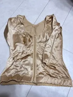 二の腕 脂肪吸引 着圧着