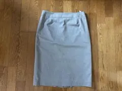 アンタイトル のスカートのサムネイル