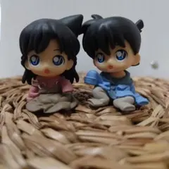 名探偵コナン　フィギュア　ちぢませ隊3　工藤新一　毛利蘭