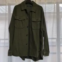 オリーブグリーン ミリタリージャケット
