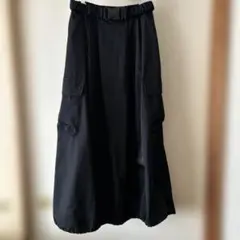 BEAMS HEART カーゴロングスカート ブラックのサムネイル
