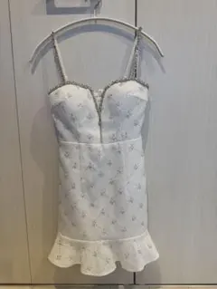 JEWELS ホワイトビジュー フリルドレス S