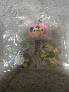 『映画クレヨンしんちゃん　ヘンダーランドの大冒険』めじるしアクセサリー　セット