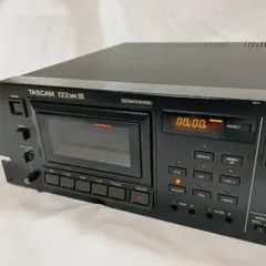 Item thumbnail for item c6c4f7c4-c70a-4d1b-9376-a677a81ce5dc