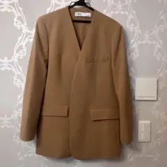 ZARA ノーカラージャケット M ベージュ　キャメル　Lサイズの方にも☆