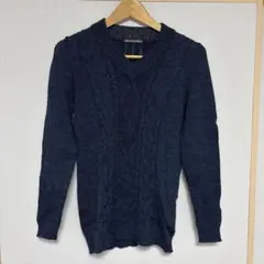 ケーブル ニット