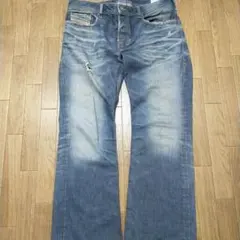 【DIESEL】ダメージ加工 ダークブルー ストレートジーンズサイズ表記31