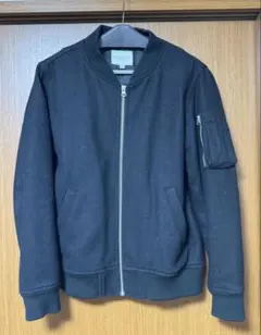 Item thumbnail for item 81337f10-2fd4-45e9-83ee-554256ee21e2