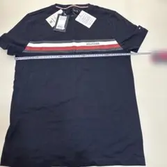 週末最終お値下げ❗️HILFIGER ネイビー スリムフィット Tシャツ M