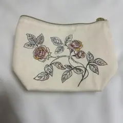 ⚫︎新品未使用⚫︎ L'OCCITANE バラ刺繍ポーチ