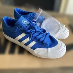 【希少/未使用】adidas MATCHCOURT ブルー 27.5cm 廃盤のサムネイル