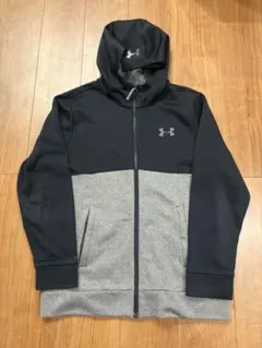 UnderArmourフルジップジャケットM