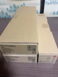 新品未使用 東芝純正トナー T-FC505J シリーズと廃トナーボックス