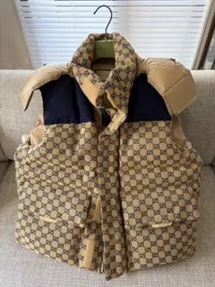 2026年最新】GUCCI メンズ ダウンベスト・キルティングベストの人気