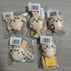 ちいかわ　うさぎだらけくじ　E賞　ぬいぐるみバッジ　　5種セット