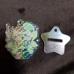 超まじかるちいかわ アクスタにもなるホログラムアクリルキーホルダー