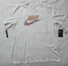 最終値下新品NIKE Tシャツ ホワイト ゴールドロゴ 国旗柄 XOのサムネイル