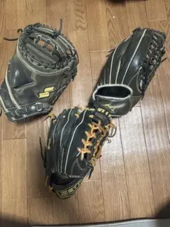x9 軟式野球グローブ 黒赤白ファーストミッド - メルカリ