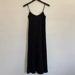 プリーツ ロングワンピース