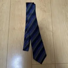 Item thumbnail for item 2d9d2048-1fe2-482f-9f10-d29238a31acb