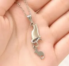 猫モチーフ ネックレス 小ぶり 上品 大人可愛い 癒し プレゼント 母子