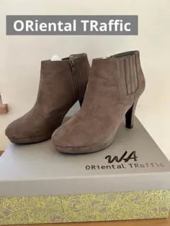 Oriental Traffic ブラウン スエード ブーティ