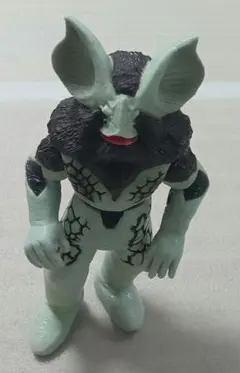 【絶版/旧サイズ】♾️ウルトラ怪獣800シリーズ(イカルス星人)硬質ソフビ