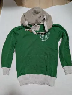 フード付トレーナー