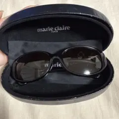 marie claire ブラックサングラス ケース付き