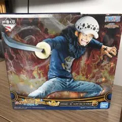 送料込みトラファルガー・ロー TREASURE CRUISE フィギュアのサムネイル