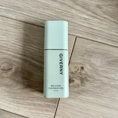 1回使用のみ GIVERNY MILCHAK FOUNDATION 21のサムネイル
