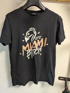 NESEL MIAMI BITCH Tシャツ ブラック