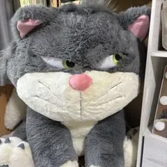 コストコ ディズニー ルシファー ぬいぐるみ 猫 ねこ - メルカリ