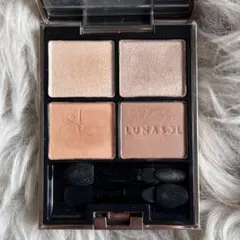 LUNASOL アイカラーレーション 18