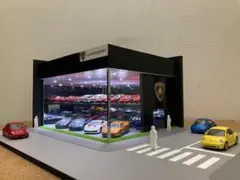ミニカー専用ジオラマ：1/43 リビングタイプガレージ（窓