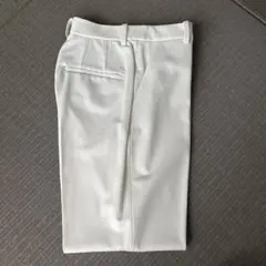 UNIQLO スマートアンクルパンツ　スリムテパード　ホワイト