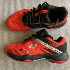 バドミントンシューズ レッド　 YONEX CASCADE ACCEL 24㎝